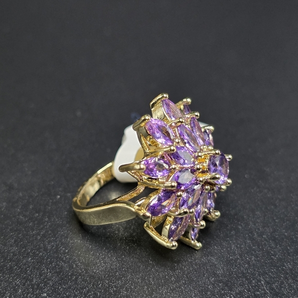 💜 Gold-Filled Amethyst Floral Statement Ring – Size 6 💜 - Picture 3 of 5